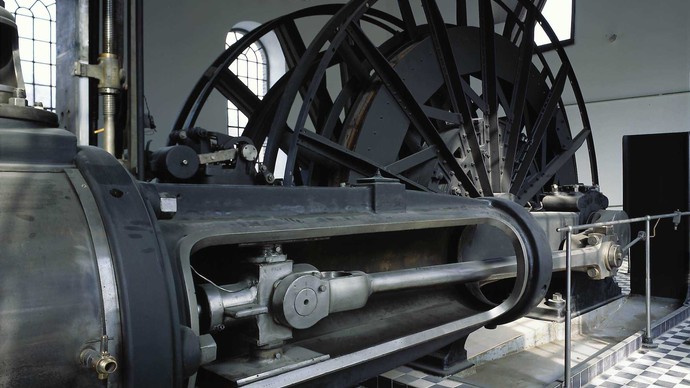 Detailaufnahme einer Dampfmaschine.